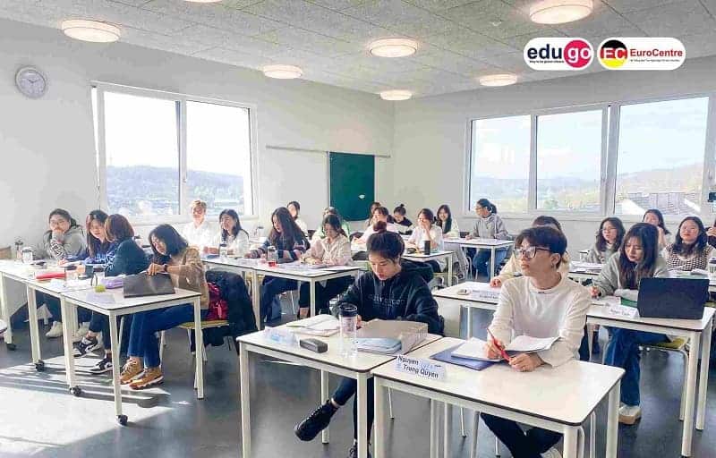 du-hoc-nghe-duc-mien-100-hoc-phi