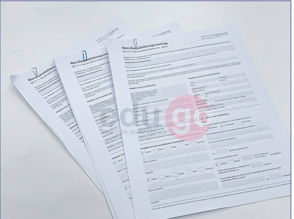 03 ban hop dong nganh Nha hang Khach san e1739782864933