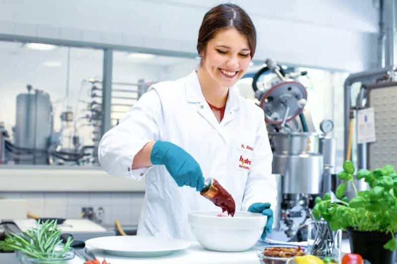 Thông báo tuyển sinh chương trình du học nghề Đức Chuyên viên chế biến thực phẩm (Fleischer) làm việc tại Bang Thüringen, CHLB Đức 2 thong-bao-tuyen-sinh-chuyen-vien-che-bien-thuc-pham-tai-duc