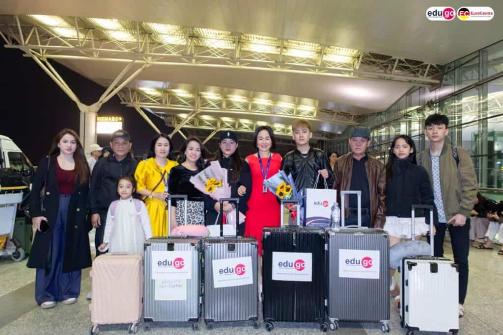 Điểm danh đoàn bay thứ 15 cất cánh tại EduGo trong tháng 03.2025 1 Doan bay ngay 25.3