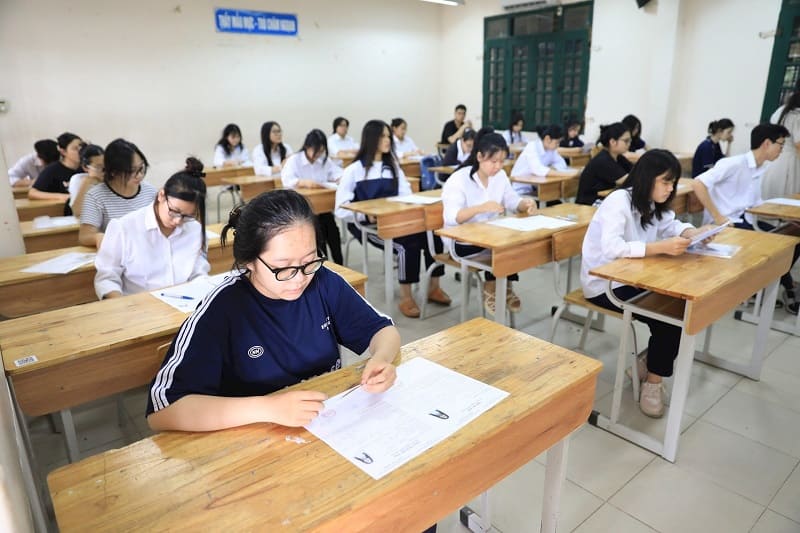 Kỳ thi tốt nghiệp THPT 2025: Hơn 1,1 triệu thí sinh bước vào kỳ thi khốc liệt 1 hon-11-trieu-thi-sinh-buoc-vao-ky-thi-tot-nghiep-thpt-2025