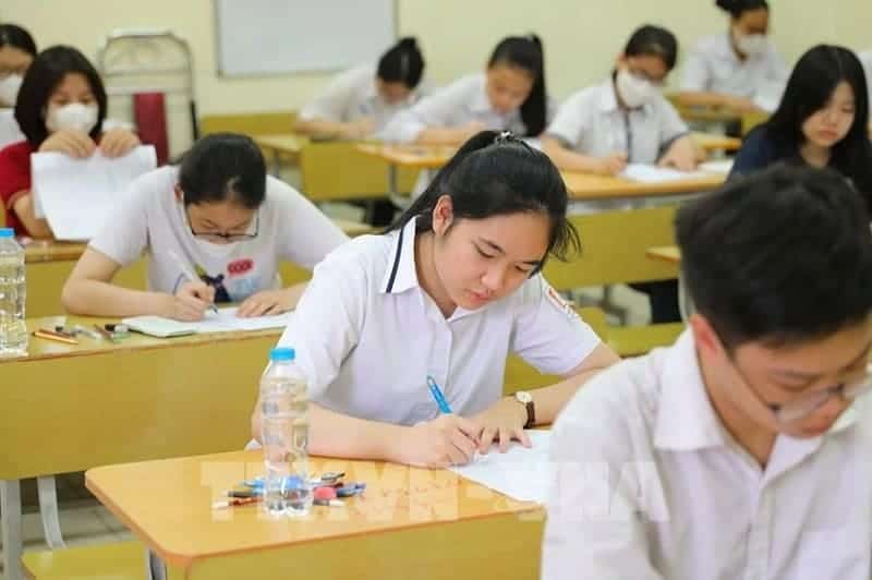 Kỳ thi tốt nghiệp THPT 2025: Hơn 800.000 thí sinh đã đăng ký dự thi 2 hon-800.000-thi-sinh-dang-ky-du-thi-tot-nghiep-thpt-2025