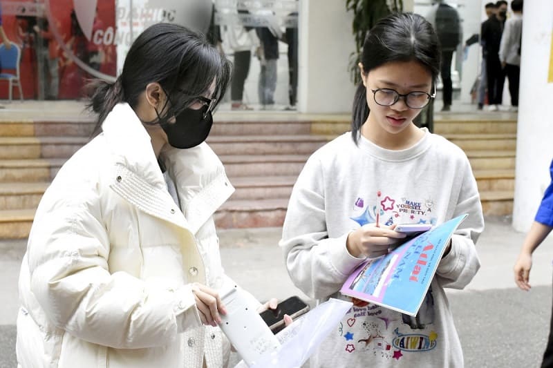 Kỳ thi tốt nghiệp THPT 2025: Hơn 1,1 triệu thí sinh bước vào kỳ thi khốc liệt 2 nhung-diem-moi-trong-ky-thi-tot-nghiep-thpt