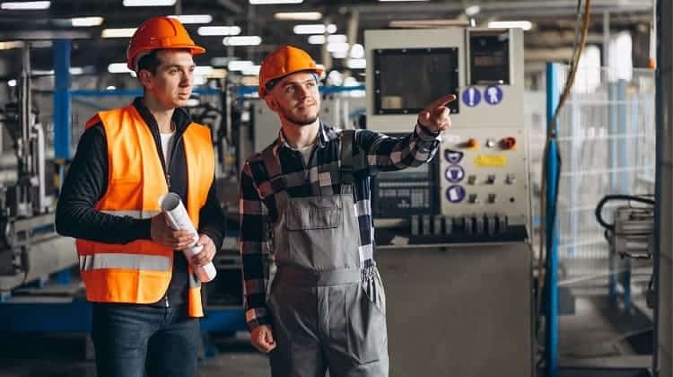 thong-bao-tuyen-sinh-ky-thuat-vien-cat-got-kim-loai-ktv-xay-lap-ket-cau-kim-loai