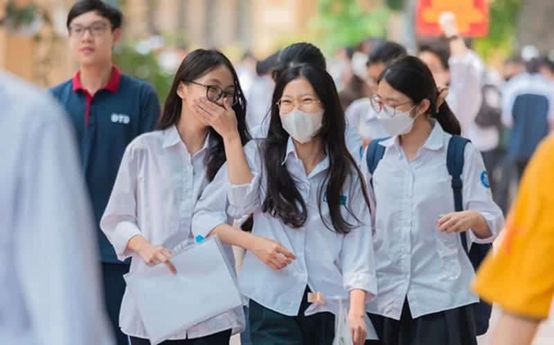 Thi tốt nghiệp THPT 2025: Lưu ý khi đăng ký môn tự chọn 3 xu-huong-lua-chon-mon-thi-tot-nghiep-THPT-2025