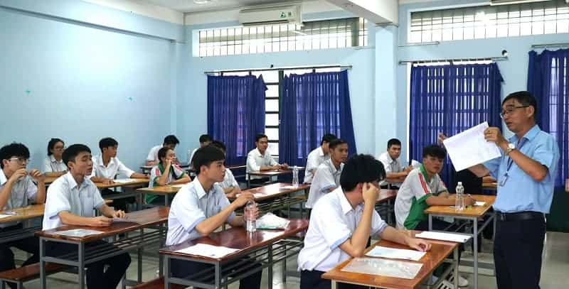 Kỳ thi tốt nghiệp THPT 2025 còn bao nhiêu ngày? Bạn đã sẵn sàng chưa 3 chien-luoc-tang-toc-trong-giai-doan-nuoc-rut