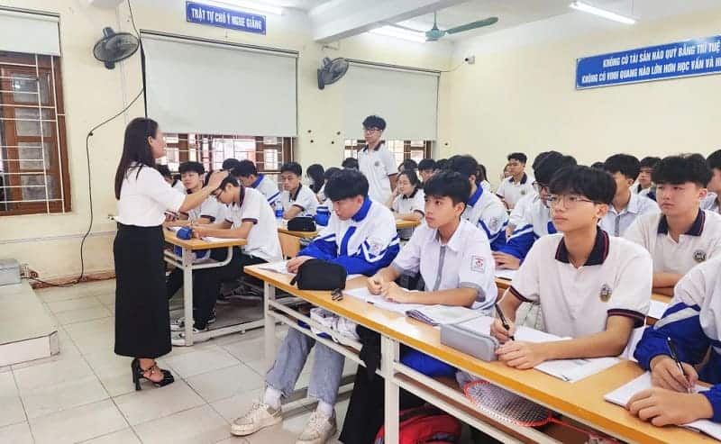 Đừng mắc 5 sai lầm này khi ôn thi tốt nghiệp THPT 2025 nếu không muốn mất điểm oan 1 khong-co-ke-hoach-on-thi-tot-nghiep-thpt-2025-cu-the