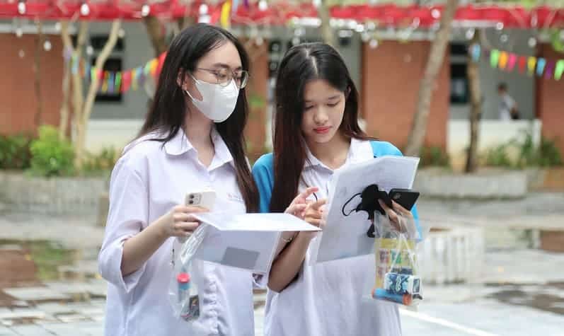 Kỳ thi tốt nghiệp THPT 2025: Quy định về thay đổi môn thi Ngoại ngữ 3 ngoai-ngu-khong-con-la-mon-thi-tot-nghiep-bat-buoc