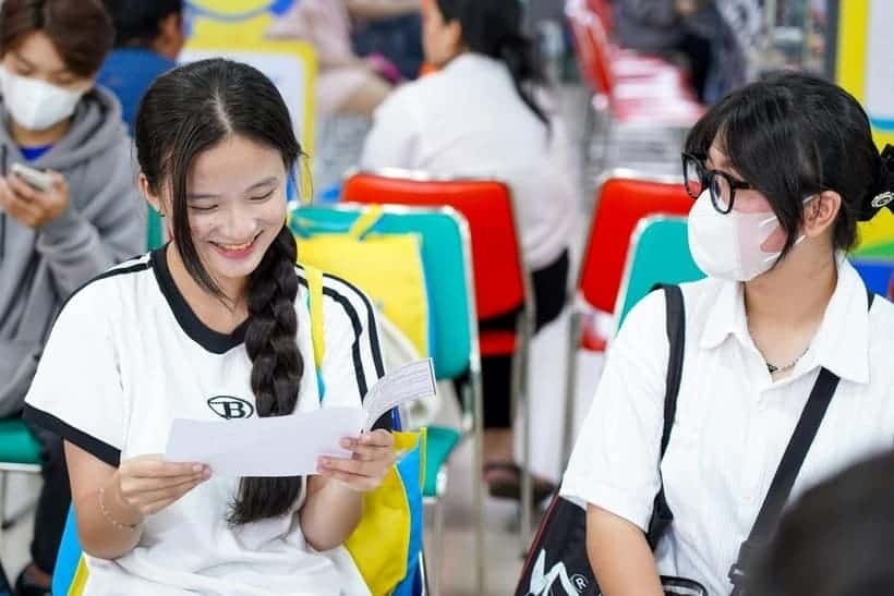 Hơn 17.400 thí sinh thi đánh giá năng lực năm 2025 tại Đại học Sư phạm Hà Nội 2 thi-sinh-can-chuan-bi-nhung-gi