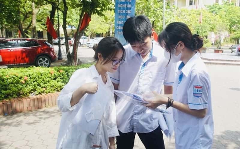 Thi tốt nghiệp THPT năm 2025: 5 điều thí sinh không được bỏ qua 2 5-dieu-khong-duoc-bo-qua-khi-thi-tot-nghiep-thpt-2025