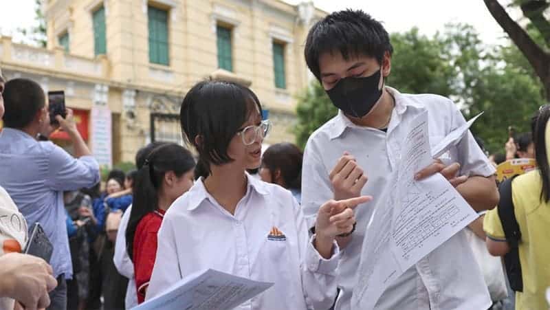 Cập nhật chi tiết đáp án 24 mã đề thi môn Toán tốt nghiệp THPT 2025 1 de-thi-tot-nghiep-thpt-mon-toan-co-3-dang-thuc-cau-hoi