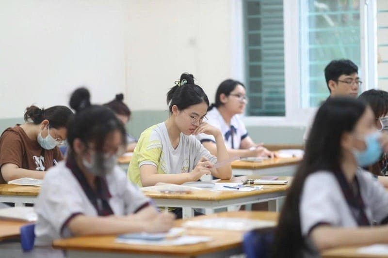 Đề thi tốt nghiệp THPT năm 2025 có thay đổi khi sáp nhập tỉnh thành 1 de-thi-tot-nghiep-thpt-nam-2025-co-thay-doi-khong