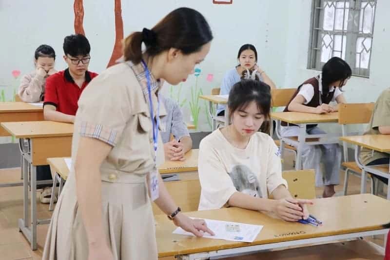 Cảnh báo thời tiết thi tốt nghiệp THPT năm 2025: Thí sinh cần đặc biệt lưu ý 1 ky-thi-tot-nghiep-thpt-2025-dien-ra-khi-nao