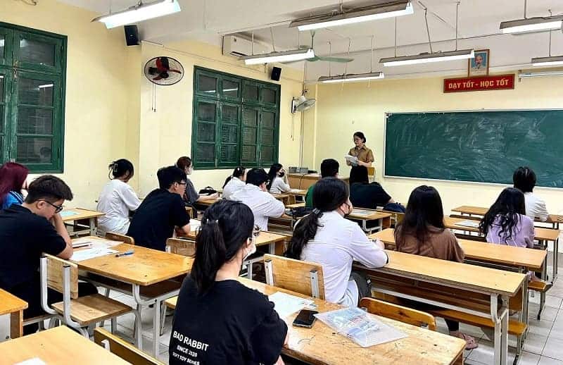 Thí sinh tự do thi tốt nghiệp THPT 2025: Lịch thi và thời gian làm bài 1 thi-sinh-tu-do-thi-tot-nghiep-thpt-theo-chuong-trinh-cu