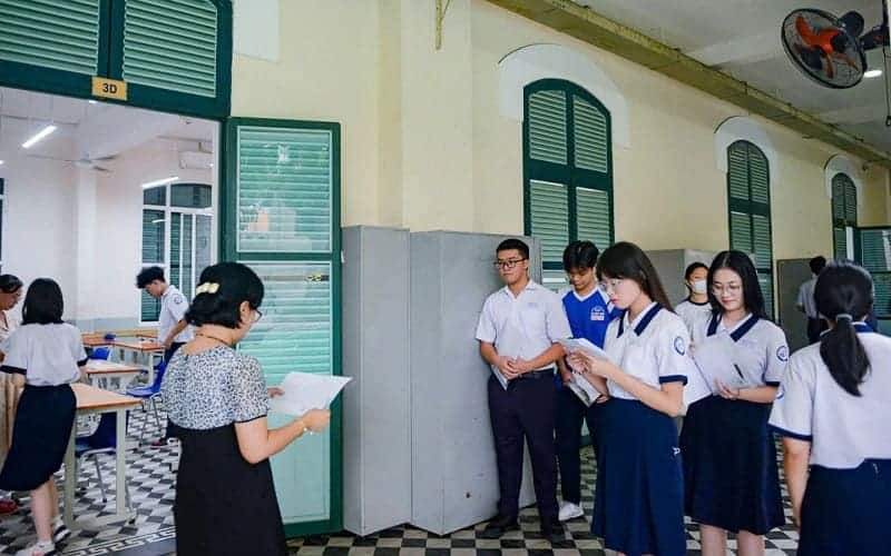 Trọn bộ đề thi tốt nghiệp THPT 2025 tất cả các môn 1 tong-quan-ky-thi-tot-nghiep-thpt-2025