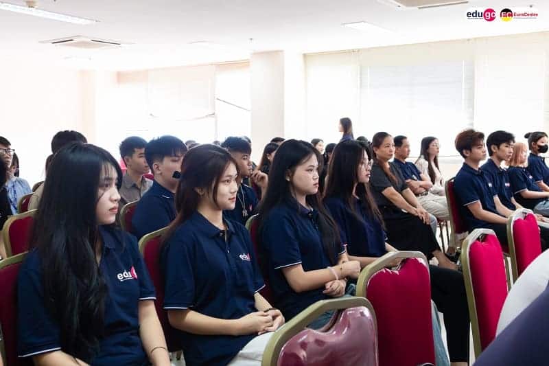 Có nên đi du học nghề Đức sau khi tốt nghiệp THPT? 5 lý do thuyết phục 1 co-nen-di-du-hoc-nghe-duc