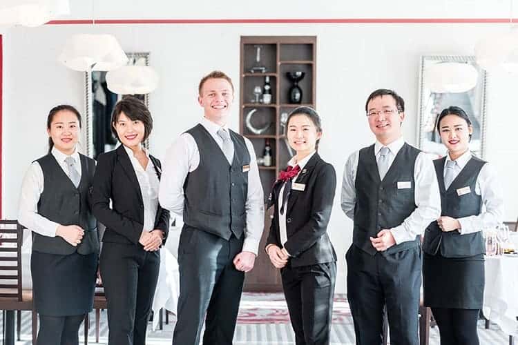 Bí kíp du học nghề Đức ngành nhà hàng khách sạn thành công 3 dieu-kien-du-hoc-nghe-duc-nganh-nha-hang-khach-san