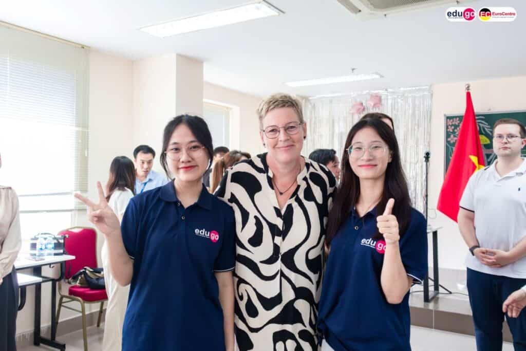 Cơ hội làm việc tại tập đoàn bán lẻ hàng đầu nước Đức dành cho học viên EduGo 4 Gap go giao luu cung tap doan EDEKA 04