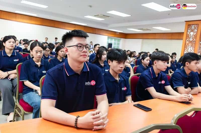 Học tiếng Đức ở đâu uy tín? 5 tiêu chí đánh giá quan trọng 3 goi-y-cac-trung-tam-tieng-duc-uy-tin-tai-viet-nam