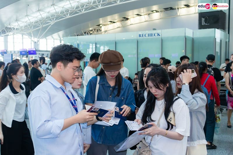 Lợi ích khi du học nghề Đức: Miễn chứng minh tài chính và dễ định cư 3 de-dinh-cu-loi-ich-khi-du-hoc-nghe-duc