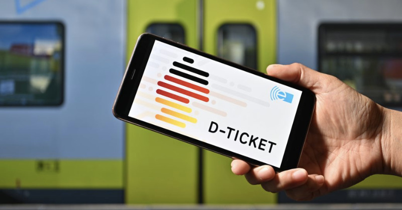 Hướng dẫn cách mua vé tàu ở Berlin: Nhanh, Tiện lợi, Không lo trễ chuyến 5 kinh-nghiem-su-dung-ve-tau-o-berlin