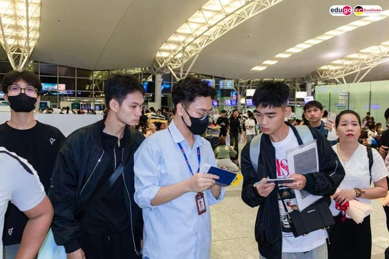 Hồ sơ du học nghề Đức gồm những gì? Hướng dẫn chi tiết từ A-Z 3 mot-so-luu-y-khi-chuan-bi-ho-so-du-hoc-nghe-duc