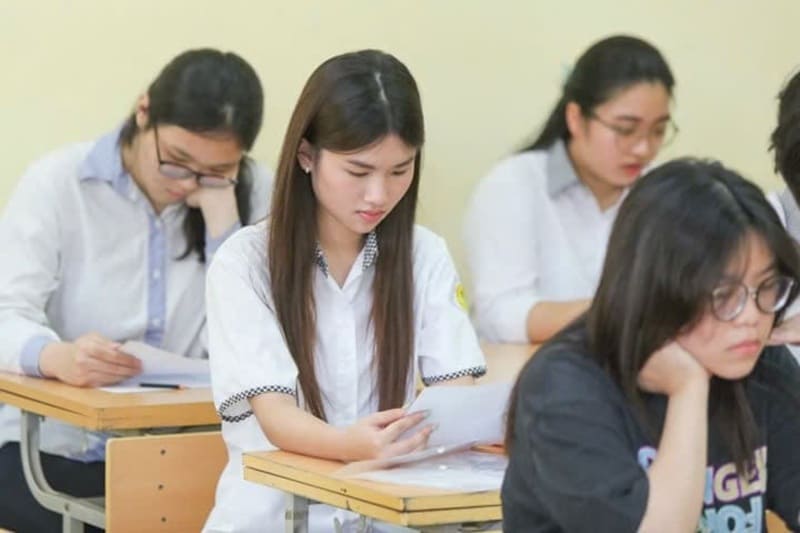 Quên nộp lệ phí đăng ký nguyện vọng 2025: Bộ GD&ĐT xử lý như thế nào? 7 thoi-gian-nop-le-phi-nguyen-vong-xet-tuyen-dai-hoc-2025