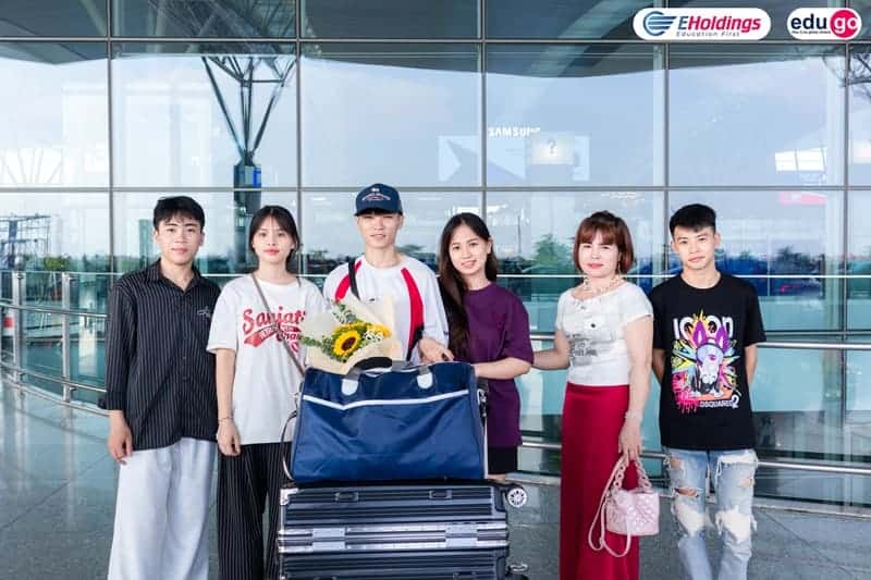 thong-bao-tuyen-sinh-chuong-trinh-du-hoc-nghe-duc-nganh-lam-banh-Ban-banh-mi