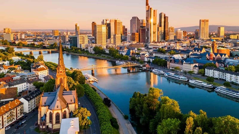 frankfurt-thanh-pho-dang-song-nhat-o-duc