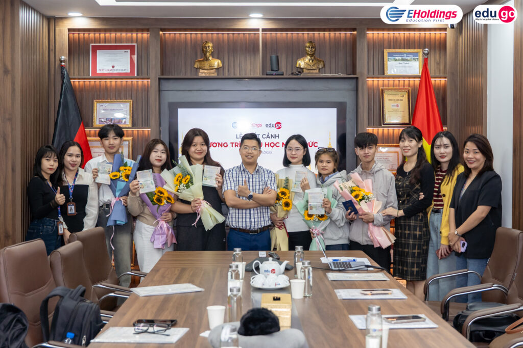 Sân bay nội bài thất thủ - Đội quân EduGo xuất cảnh thành công, chinh phục giấc mơ Đức 2 101125 13