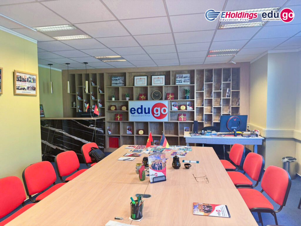 z7758736235677 773aab744beef40b778b28871d85ebb8