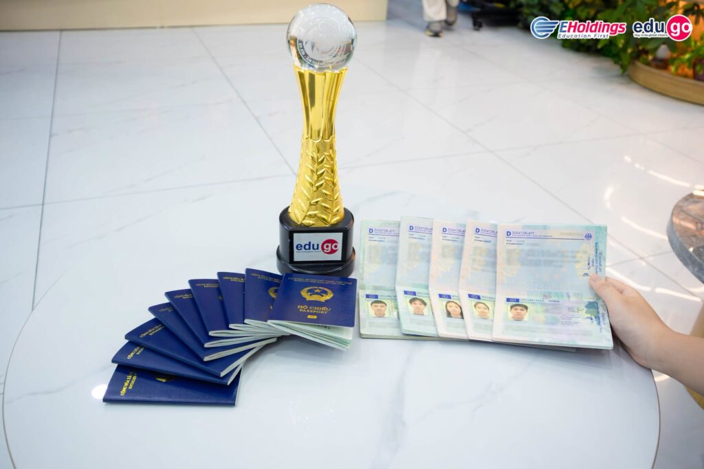 "Bão Visa" nối tiếp "bão hợp đồng" - 14 Visa du học Đức tiếp tục "càn quét" khắp EduGo 8 735844497 2815151248856187 3950239253045621902 n